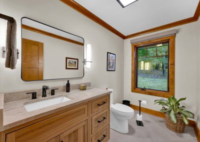 2-1 Half Bath