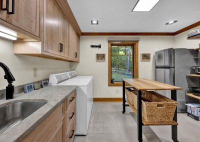 4-1 Pantry