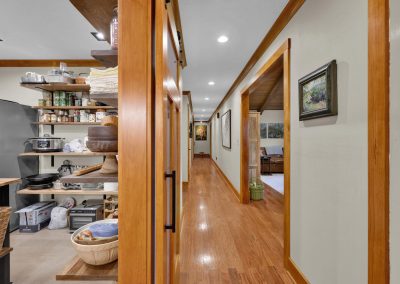 4-5 Pantry